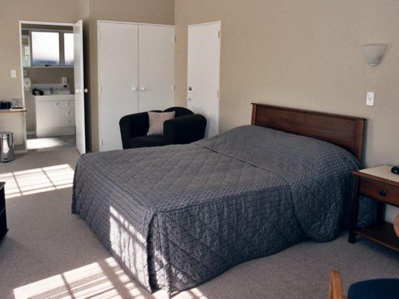 Colonial Court Motor Inn Тауранга Екстер'єр фото
