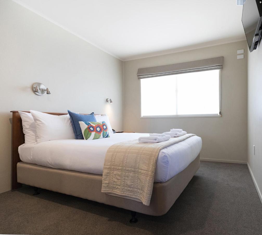 Colonial Court Motor Inn Тауранга Екстер'єр фото